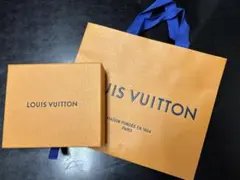 LOUIS VUITTON ショッパー袋とギフトボックス