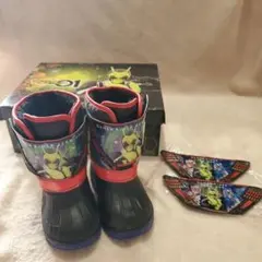 男の子　スノーブーツ 防水ブーツ　16㎝　17㎝　 仮面ライダー
