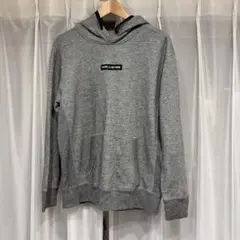 Hollister グレー フード付きパーカー