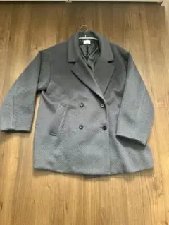 チャコールグレー