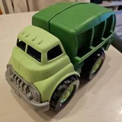 Green Toys グリーントイズ リサイクリングトラック ゴミ収集車