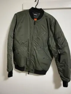 2025年最新】DIESEL メンズ MA-1・フライトジャケットの人気アイテム