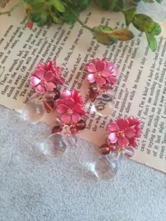 668★2ペア4個オリジナルチャーム、コネクター、桜、フラワービーズ、鈴丸