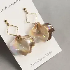 No.1654 1点のみ　ブラウン　オーロラ　花びら　ピアス　イヤリング