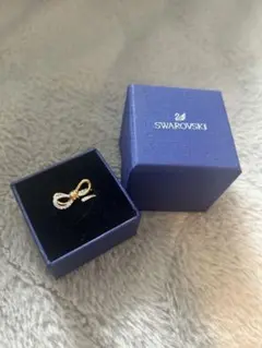 【美品】SWAROVSKI スワロフスキー リボンモチーフ