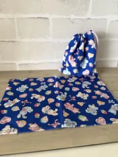 超特価　ランチョンマット　ランチクロス　巾着袋　小さめ　コップ袋　いちご