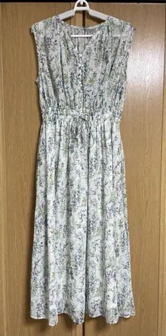 Item thumbnail for item b590b835-ed7d-4fa0-8ad0-f05607b5a6f2