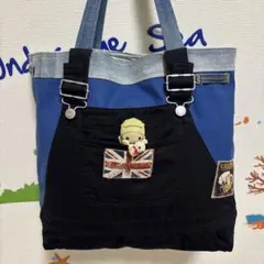 BIGバッグデニムリメイクバッグ　ハンドメイドバッグのサムネイル