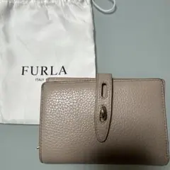 FURLA ベージュ 二つ折り財布