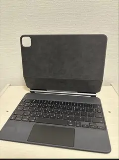 iPad 第9世代 64GB + ロジクール Combo Touch セット - メルカリ