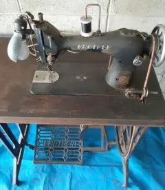 MICO☆足踏みミシン☆レトロ☆ジャンク Yahoo!オークション -「レトロ足踏みミシン」の落札相場・落札価格