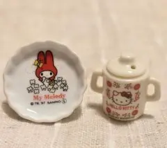 希少！My Melody & Hello Kitty陶器製ミニチュア2点セット