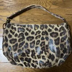 ヒョウ柄ショルダーバッグ　ハンドバッグ　手提げバッグ