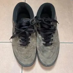 VANS HALF CAB オリーブ スエード スニーカーのサムネイル
