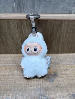 POP MART THE MONSTERS イニシャルラブブ キーホルダー