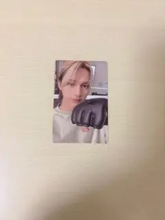 SEVENTEEN ジュン FML サイン入り生写真　特典 SEVENTEEN CAFE カフェ 入場特典 サイン ジュン - メルカリ