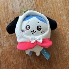 ちいかわ　サンリオコラボ　ハチワレ　ポチャッコ　マスコット