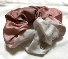 シュシュ ヘアゴム