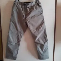 OUTDOOR グレーパンツ