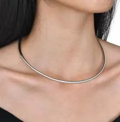 人気　シルバー【 チョーカー】ネックレス サージカルステンレス シンプル