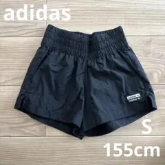 adidas ショートパンツ Sサイズ　155cm