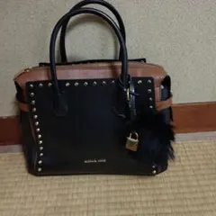 MICHAEL KORS スタッズ付きハンドバッグ