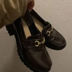 ローファーのサムネイル