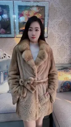 お値下げ ロシアンセーブル襟付黒シルクコート インナーシェアード