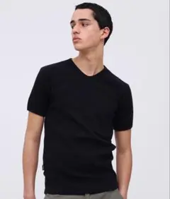 AVIREX 半袖 Vネック Tシャツ ブラック Mサイズのサムネイル