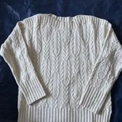 アイボリー ケーブルニット 長袖セーター　S