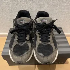 【初回復刻版】New Balance ML2002RB 27cmのサムネイル