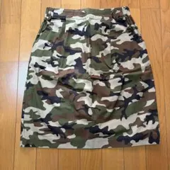 saloon 迷彩柄タイトスカートのサムネイル