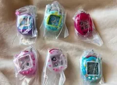 たまごっち　シャカシャカチャーム　キーホルダー　ガチャ