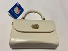 ハローキティ持ち手付きロングストラップショルダープレートバッグ