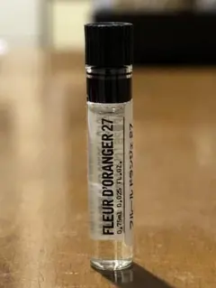 LE LABO FLEUR D'ORANGER 27 オードパルファム サンプルのサムネイル