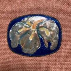 昭和レトロ　アンティーク　七宝焼ブローチ　花（ブルー）