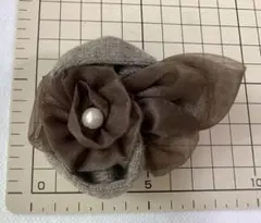 お値下げ！　24時間以内・匿名配送　ブラウン系コサージュ　ブローチ