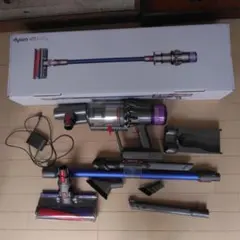 ダイソン V11 SV14 Fluffy 通電可 ジャンク 部品取り - メルカリ