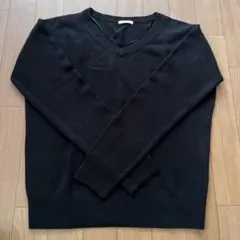 美品 GU ブラック Vネック セーター