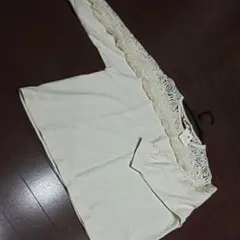 新品未使用レースEARTH ブラウス系