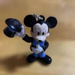ミッキーマウス キーホルダー 帽子付き