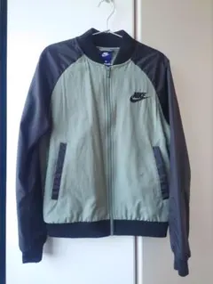 Nike ジップアップジャケット Sサイズ オリーブグリーン/ブラック