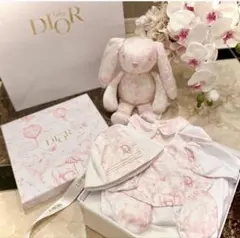 2025年最新】baby Dior ぬいぐるみの人気アイテム - メルカリ
