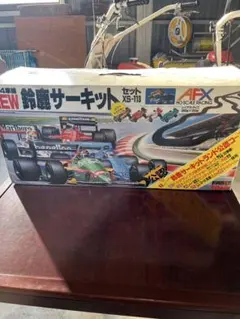 AFX HOスケール 4レーン鈴鹿サーキットセット XS-106 - メルカリ