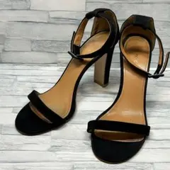 PIPPICHIC　サンダル　スエード　アンクルストラップ　チャンキーヒール