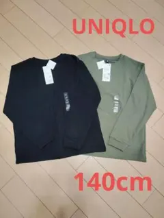 新品!ユニクロ キッズ フリース クルーネックTシャツ140cmブラックオリーブ