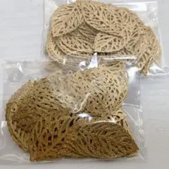 ct393/パーツ◇葉っぱ　リーフ　キラキラ　50枚×2袋