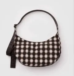 【新品未開封】BAGGU ミディアム ナイロン クレッセントバッグ【送料込み】のサムネイル