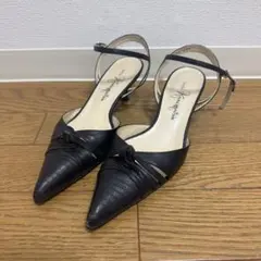 《銀座かねまつ》ポインテッドトゥサンダル 23.5