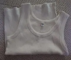 ユニクロ　ホワイト コットンリブタンクトップ Mサイズ
